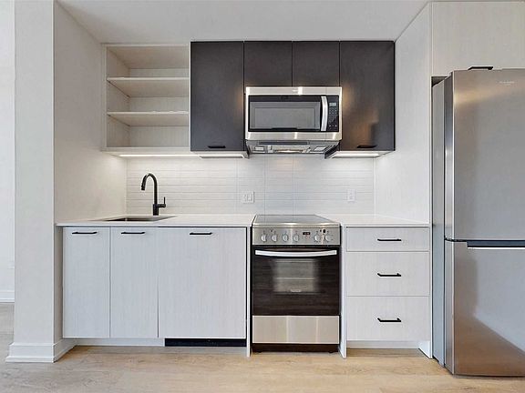3rd image of 2300 Saint Clair Ave W #807