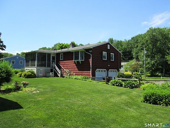 2nd image of 109 Wedgewood Drive