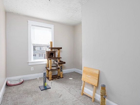 5th image of 279 Cross St