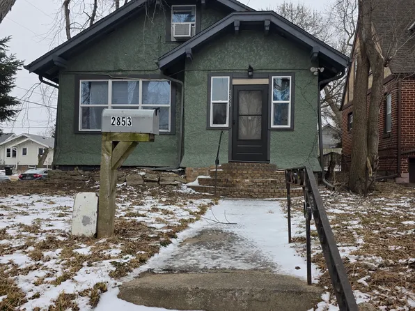 2853 Titus Ave, Omaha, NE 68112