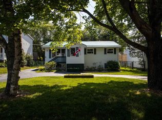 50 Redwood Ave, Halifax, NS B3P1Y6