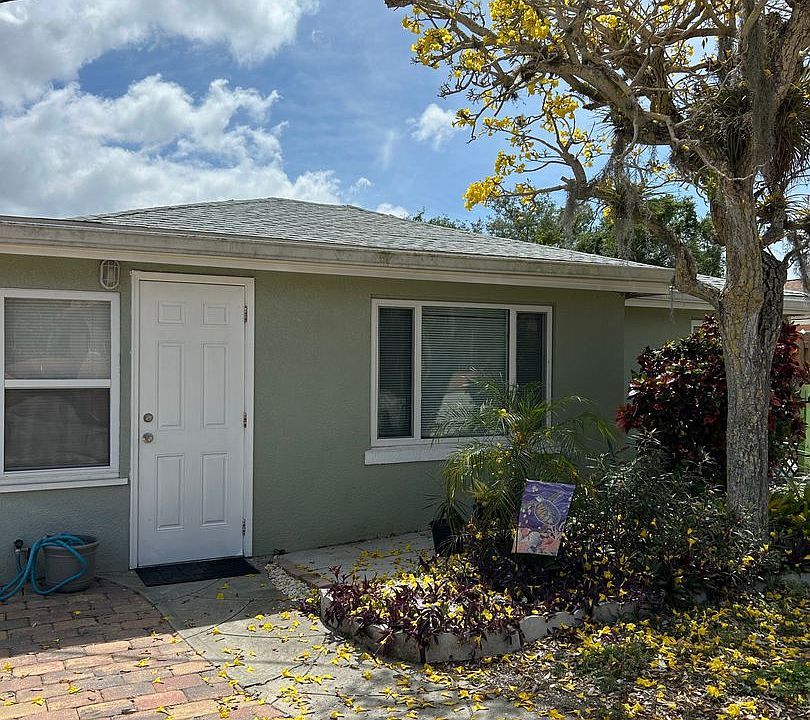 Duplex on Colonia 236234 E Colonia Ln Nokomis FL Zillow