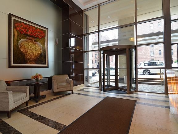 3rd image of 6405 Yellowstone Boulevard # Fl 5th