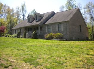 2786 Russell Rd, Utica, KY 42376