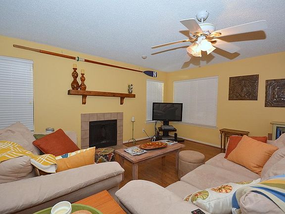 5th image of 2300 Old Spanish Trl APT 1013