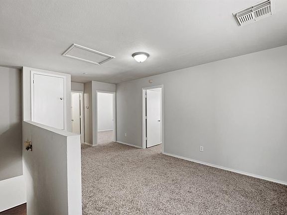 5th image of 807 Darbydale Crossing Ln
