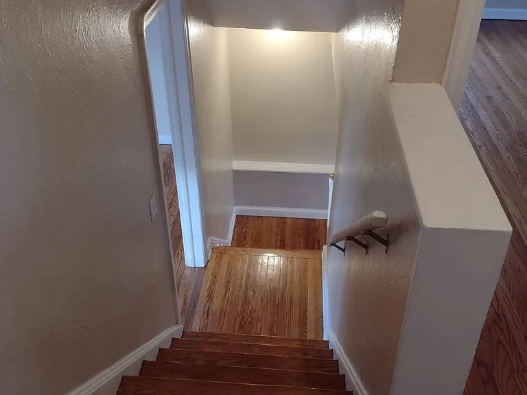 4453 Lee Heights Blvd — Photo 6