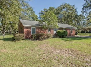 602 N Trinity St, Geneva, AL 36340