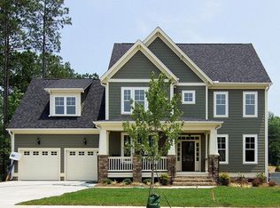 105 Briarburn Ln, Holly Springs, NC 27540