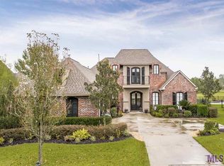 40143 Pelican Point Pkwy, Gonzales, LA 70737