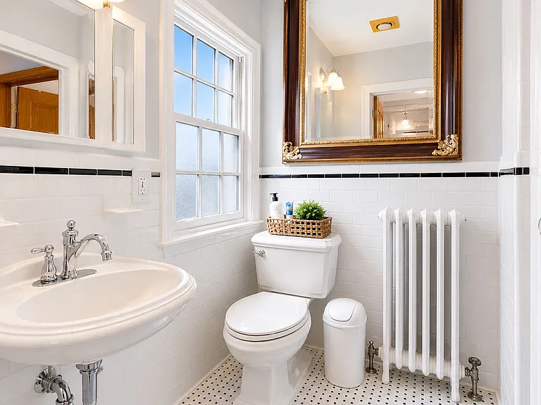 3420 Patterson St NW — Photo 9