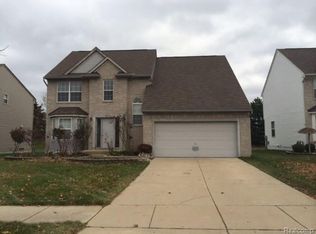 36250 Dickson Dr, Sterling Heights, MI 48310