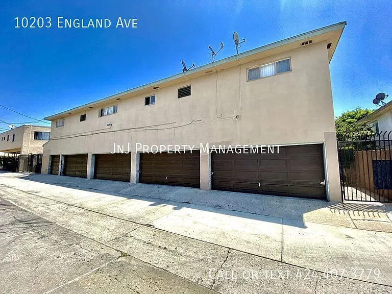 10203 England Ave — Photo 12