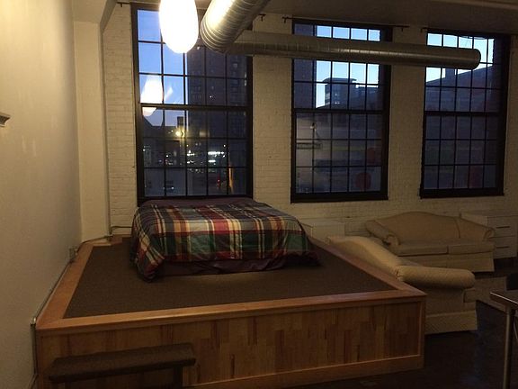 5th image of 500 Robert St Unit 307