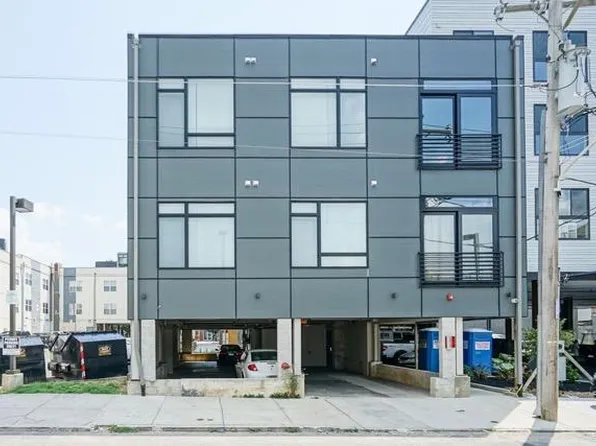 1015 N American St APT 301, Philadelphia, PA 19123