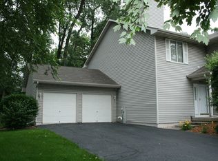 Whitetail Ct, Joliet, IL 60431