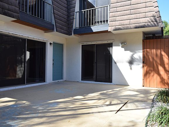 3rd image of 326 Jupiter Lakes Blvd APT 2305