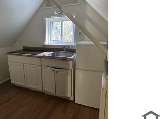 1333 E 68th St #3, Cleveland, OH 44103