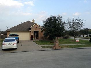 8302 Tarragon Ln, Baytown, TX 77521