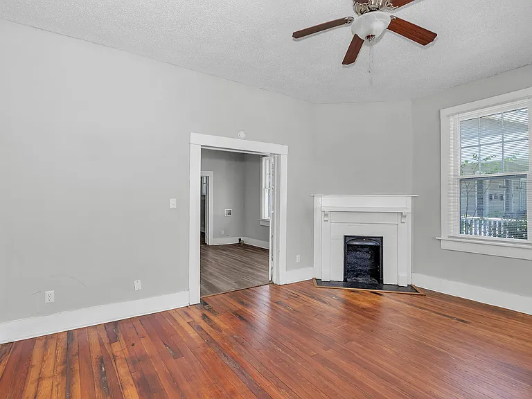 240 Ellis St #B — Photo 6