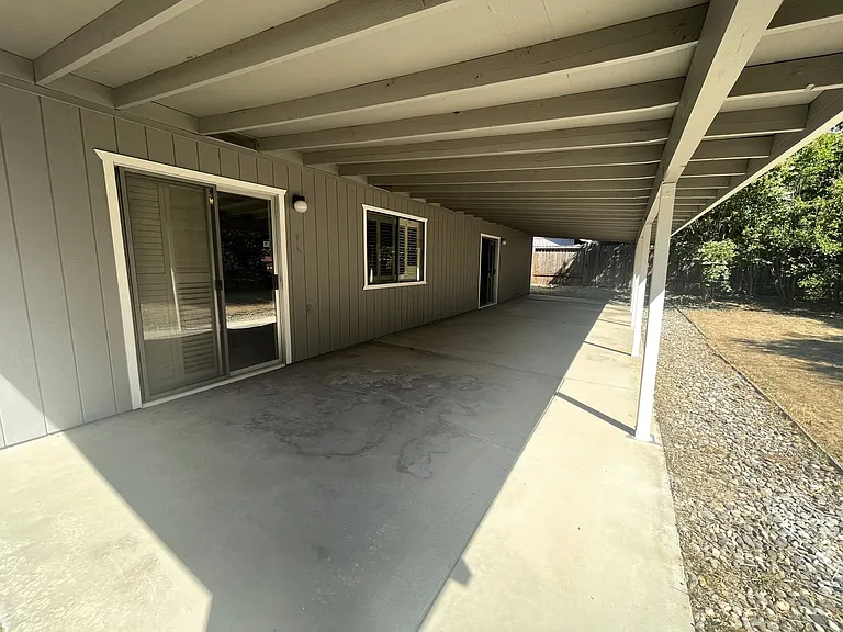 6250 Springview Dr — Photo 14