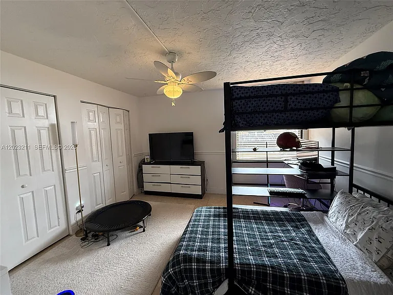 450 Commodore Dr #306 — Photo 18