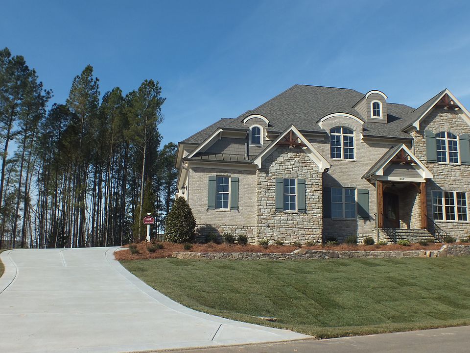 1st image of 347 Crimson Oak Dr