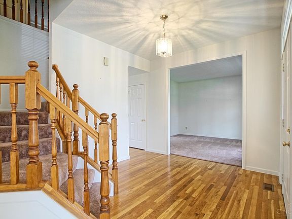 5th image of 5618 Beech Grove Dr
