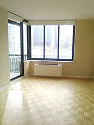 99 Battery Place, #14J