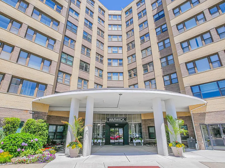 101 S Raleigh Ave #209 — Photo 15