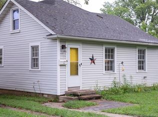 1927 Shelby St, New Albany, IN 47150