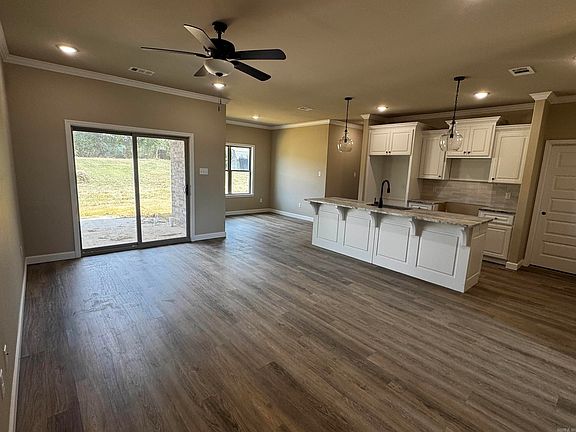 2nd image of 2020 Skylark Dr