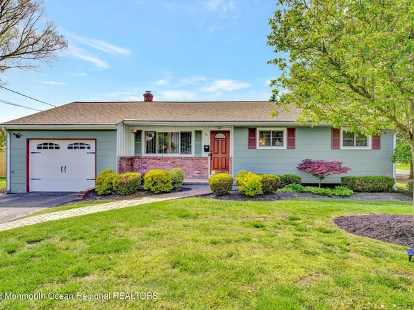 48 N Main Street, Farmingdale, NJ 07727