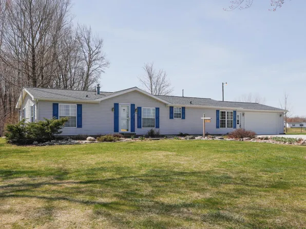 39225 County Road 390, Bloomingdale, MI 49026