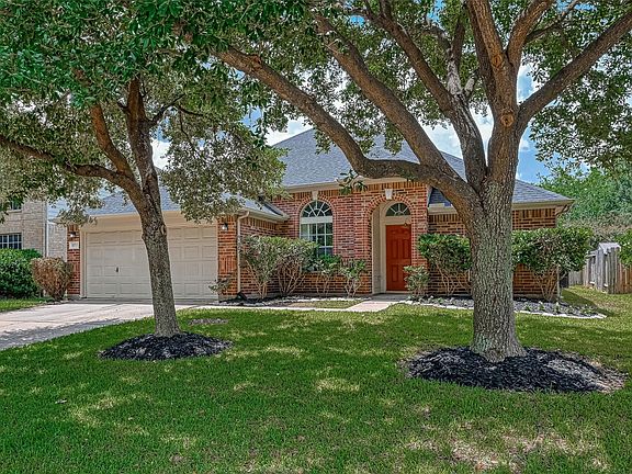 3rd image of 10711 White Oak Trace Dr