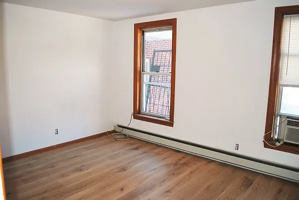 Rented by Triplemint | media 19