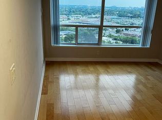 38 Lee Centre Dr #2309, Toronto, ON M1H 3J7