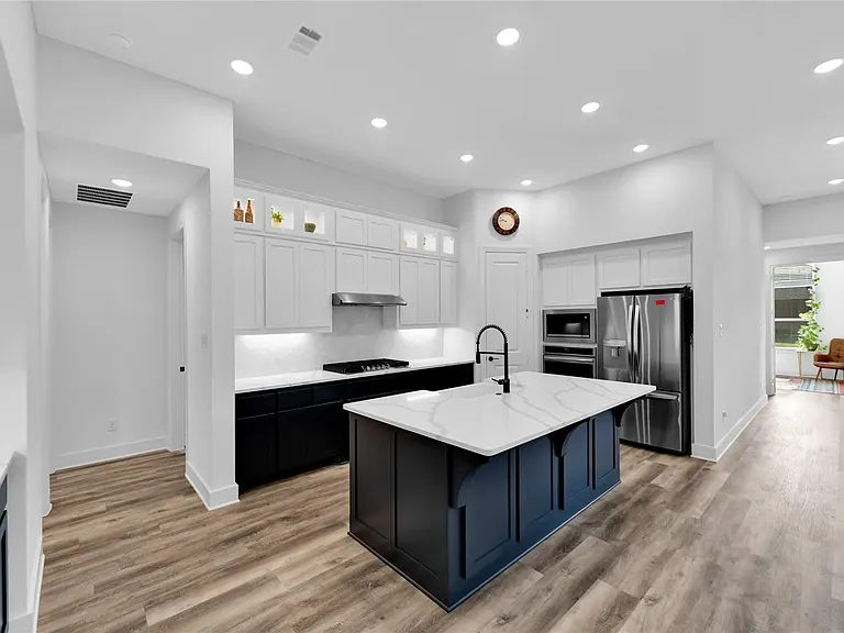 6720 Stags Run — Photo 5