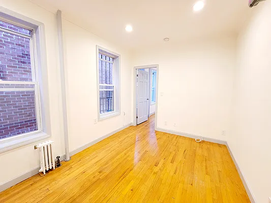 Rented by Kleier Residential | media 16