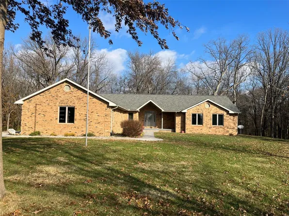 433 State Highway 185, Vandalia, IL 62471
