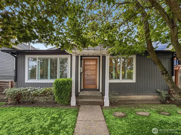 607 23rd Avenue E, Seattle, WA 98112