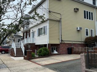 24 E 31st St FLOOR 2, Bayonne, NJ 07002