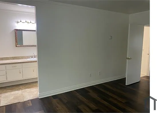8735 Navajo Rd #5 — Photo 6