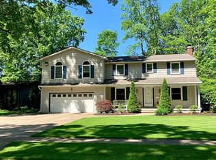 3596 Oak Rd, Stow, OH 44224