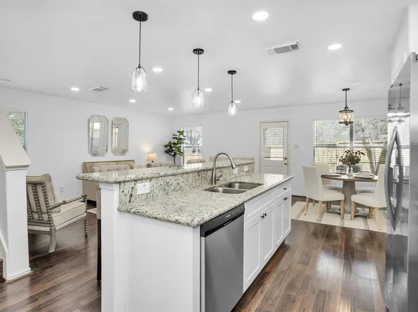 35 Marble Rock Pl, Spring, TX 77382