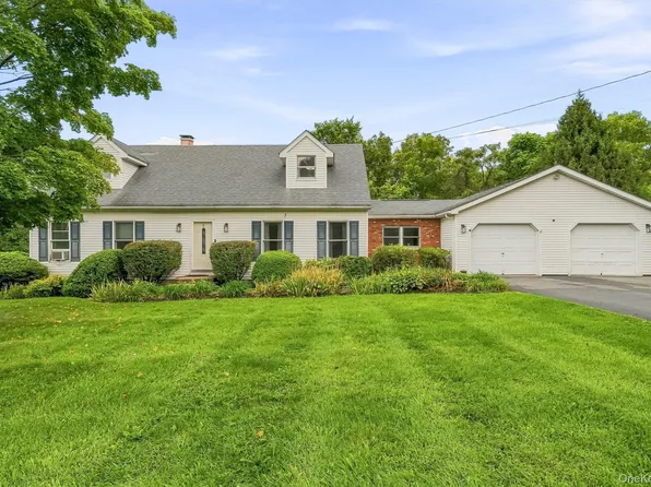 5 Libra Lane, Wallkill, NY 12589