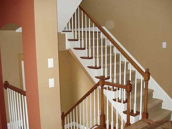 4th image of 1449 Montclair Ct SE