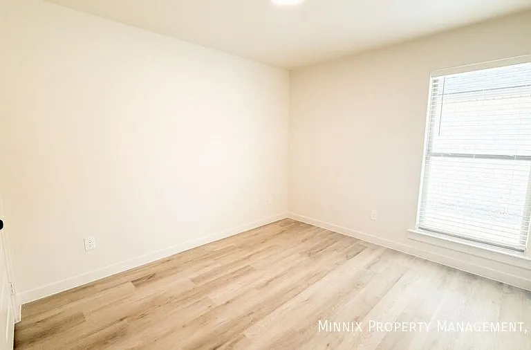1208 Cottonwood Ave — Photo 17
