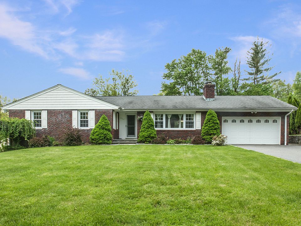 1st image of 379 Barway Dr