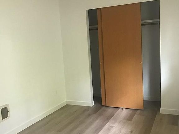 3rd image of 10804 157th Street Ct E #10919-2